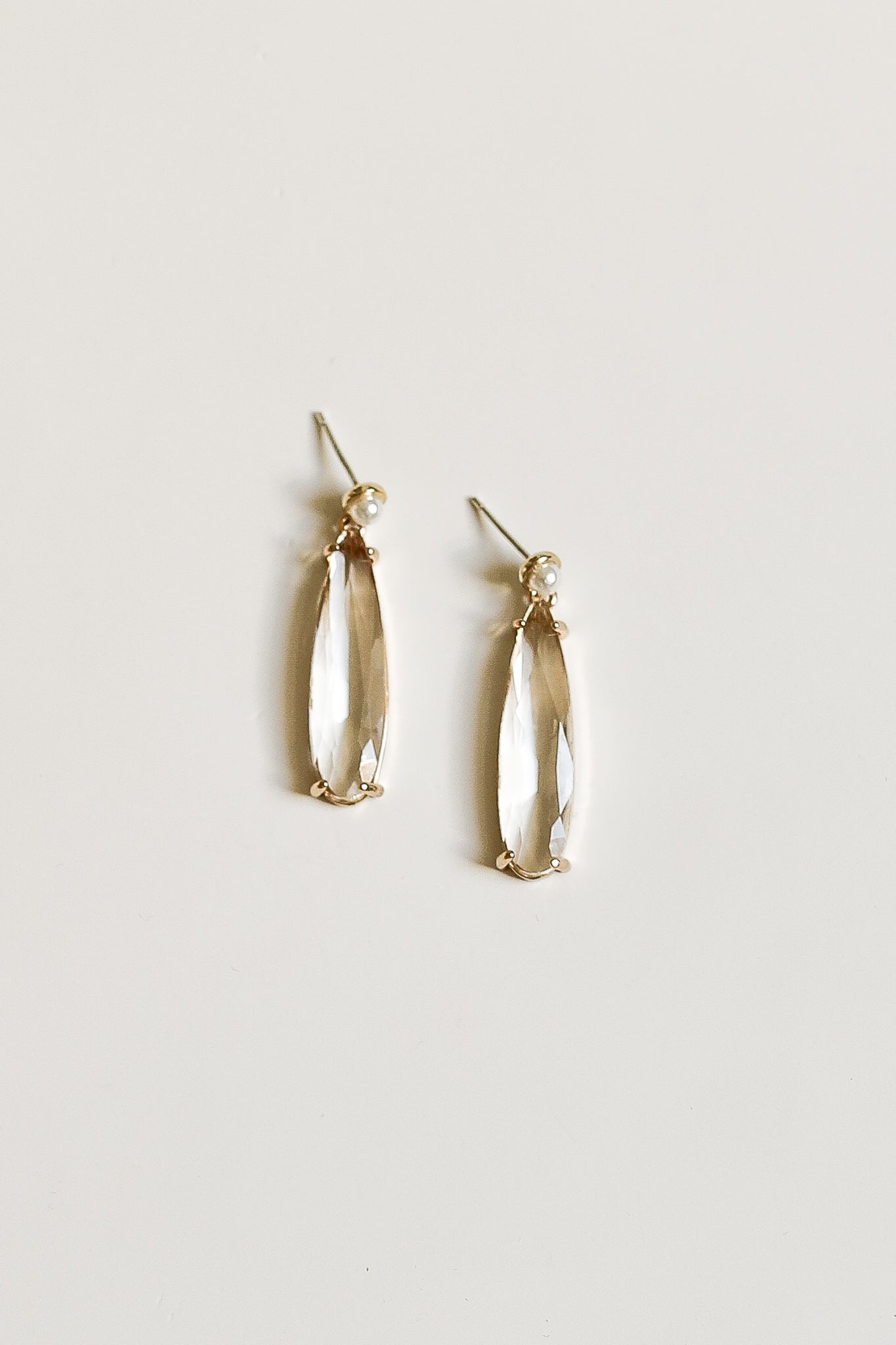 Perla Dewdrop Earrings - Sale