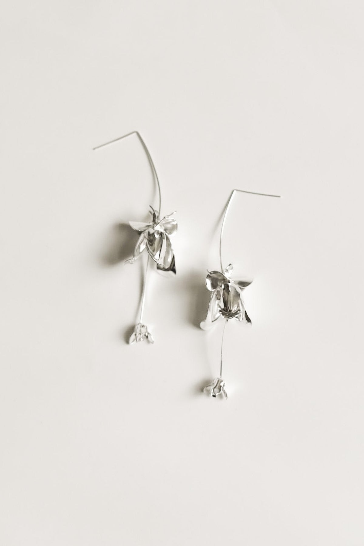 Mini Magnolia Stem Drops - Silver