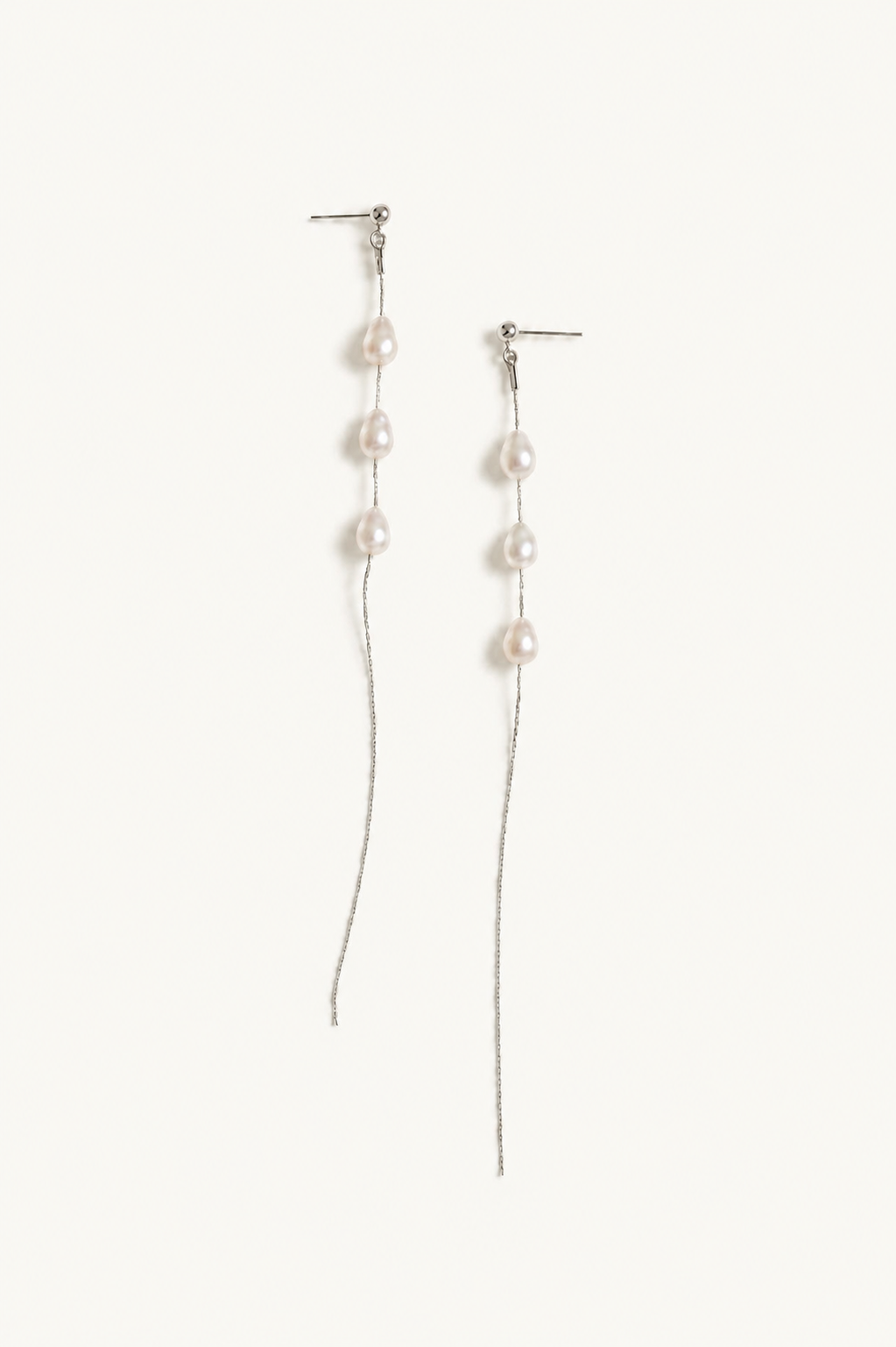 Perla Freshwater Pearl Strand Earrings – Full