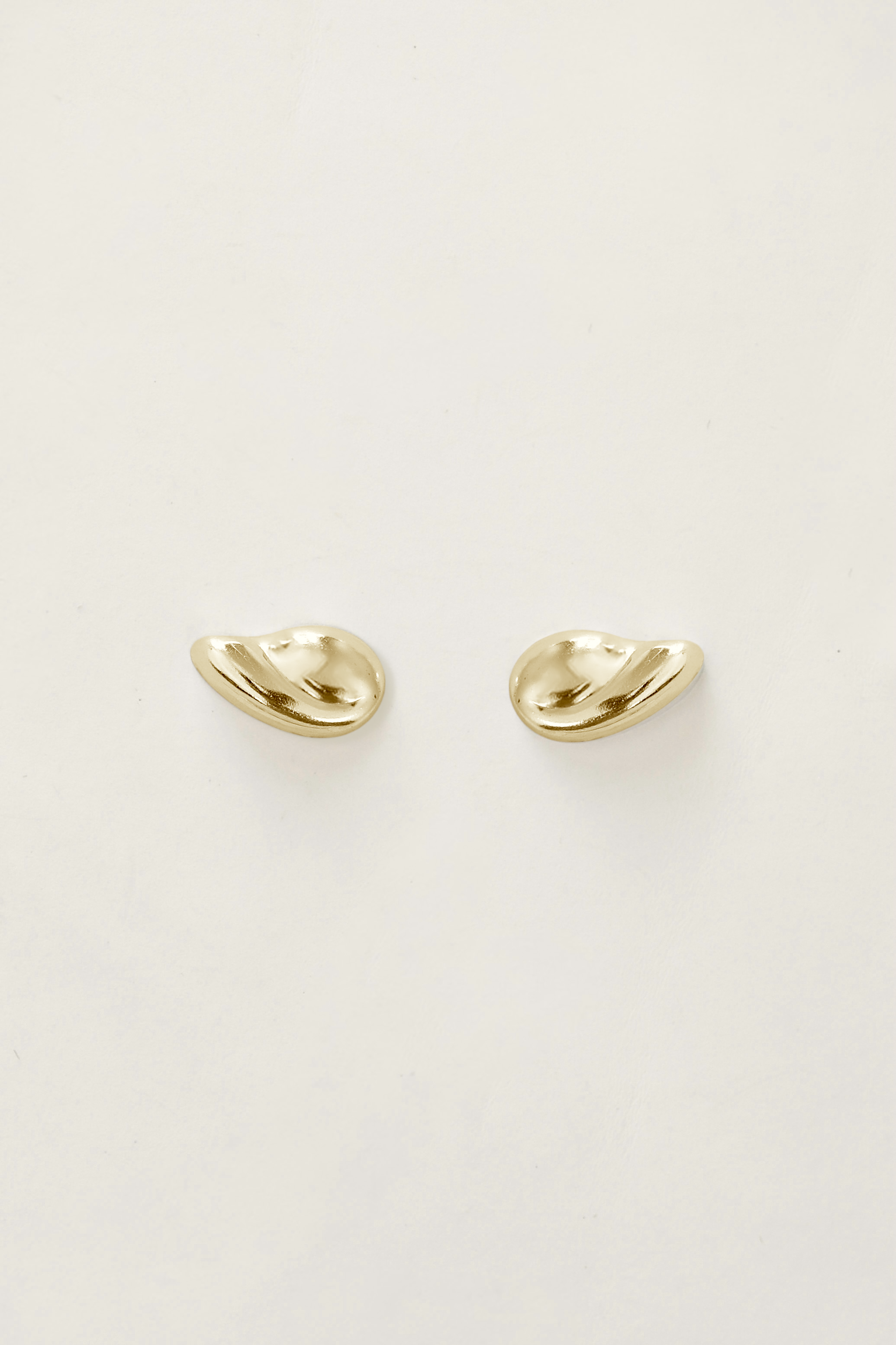 Contour Form Sculptural Stud Earrings