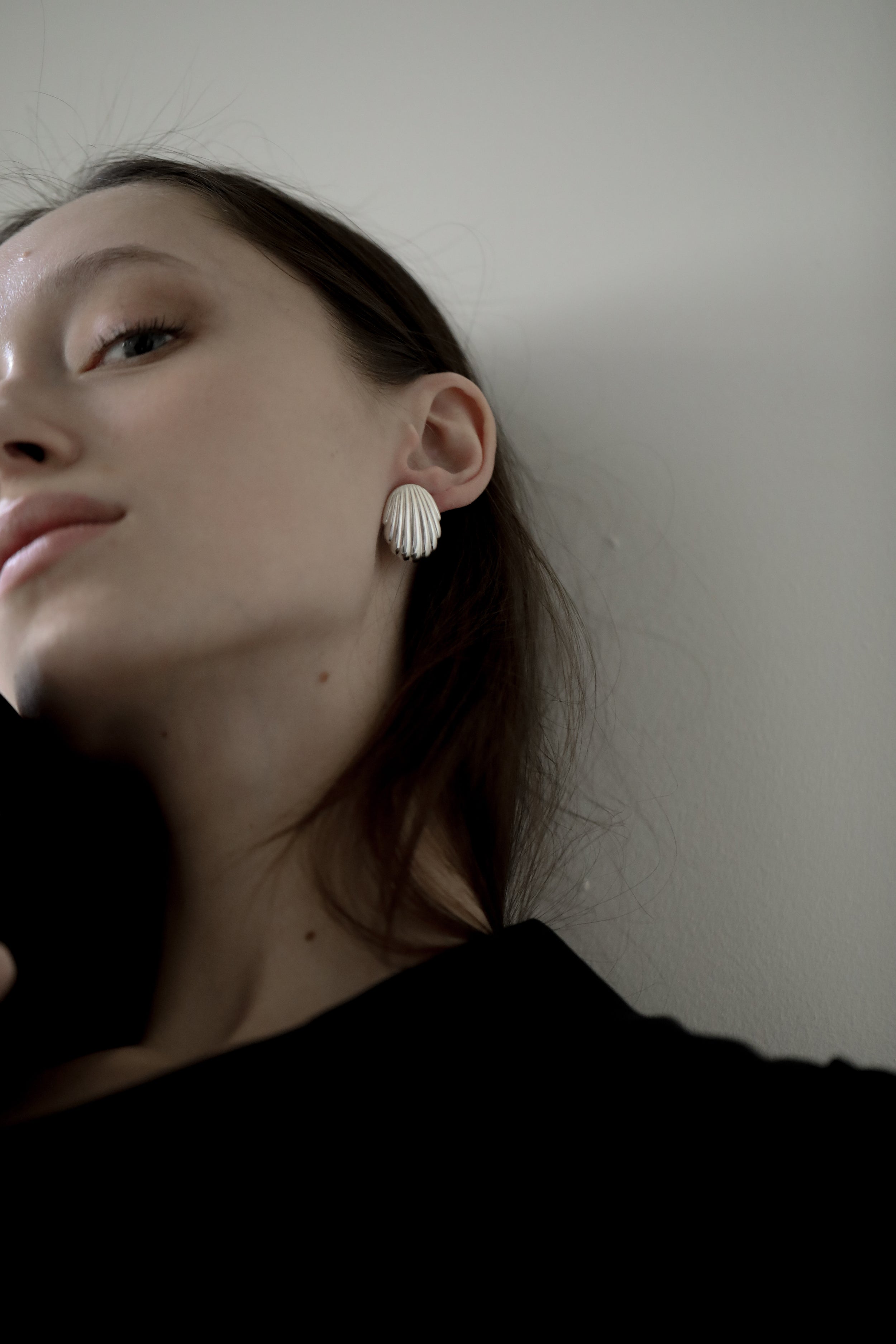 Scallop Shell Stud Earrings