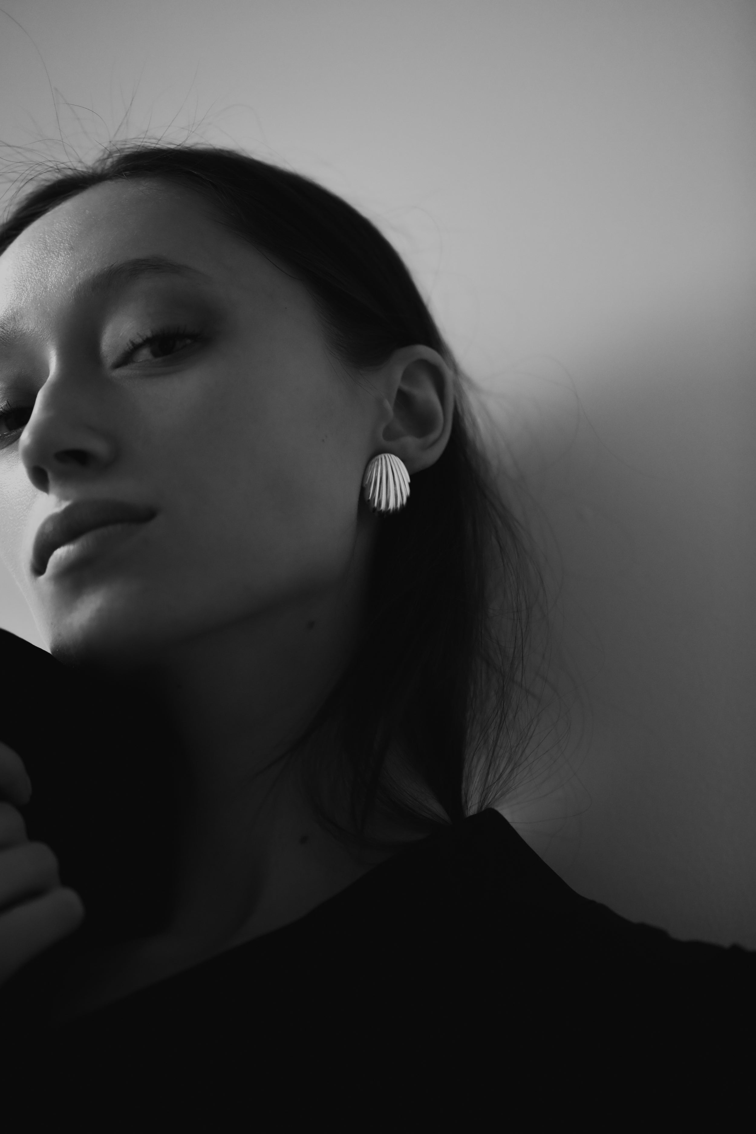 Scallop Shell Stud Earrings