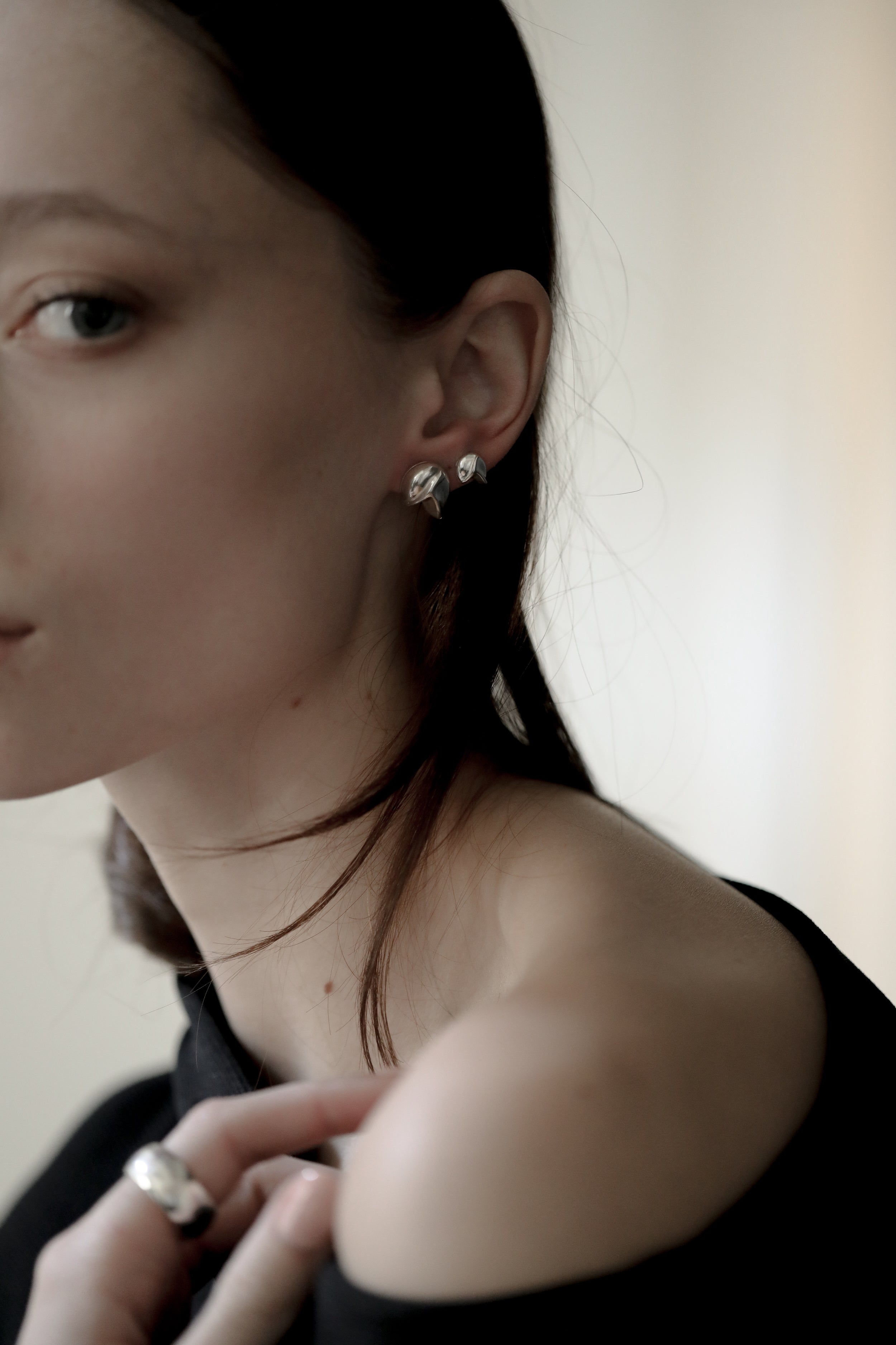 Botanica Sculptural Stud Set