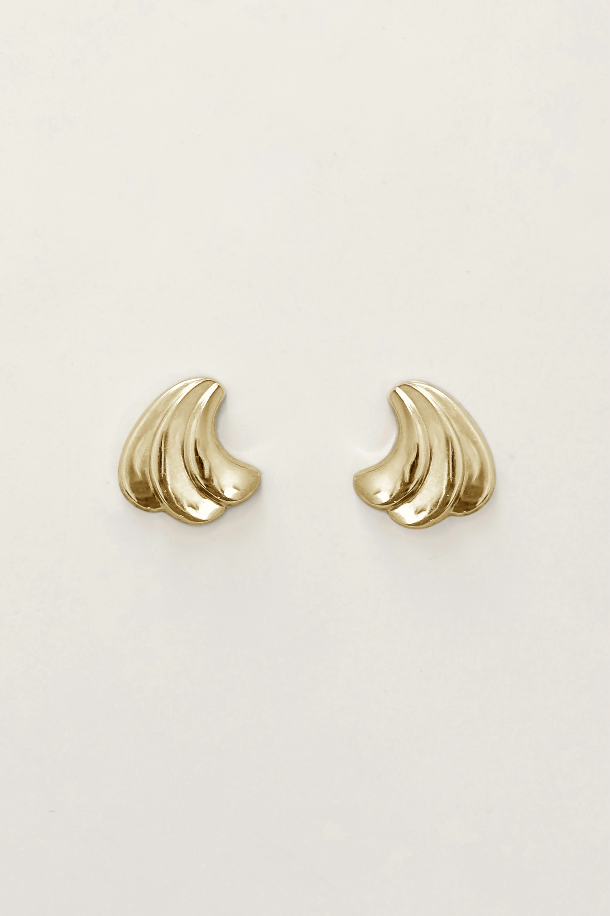 Sculptural Sway Stud Earrings