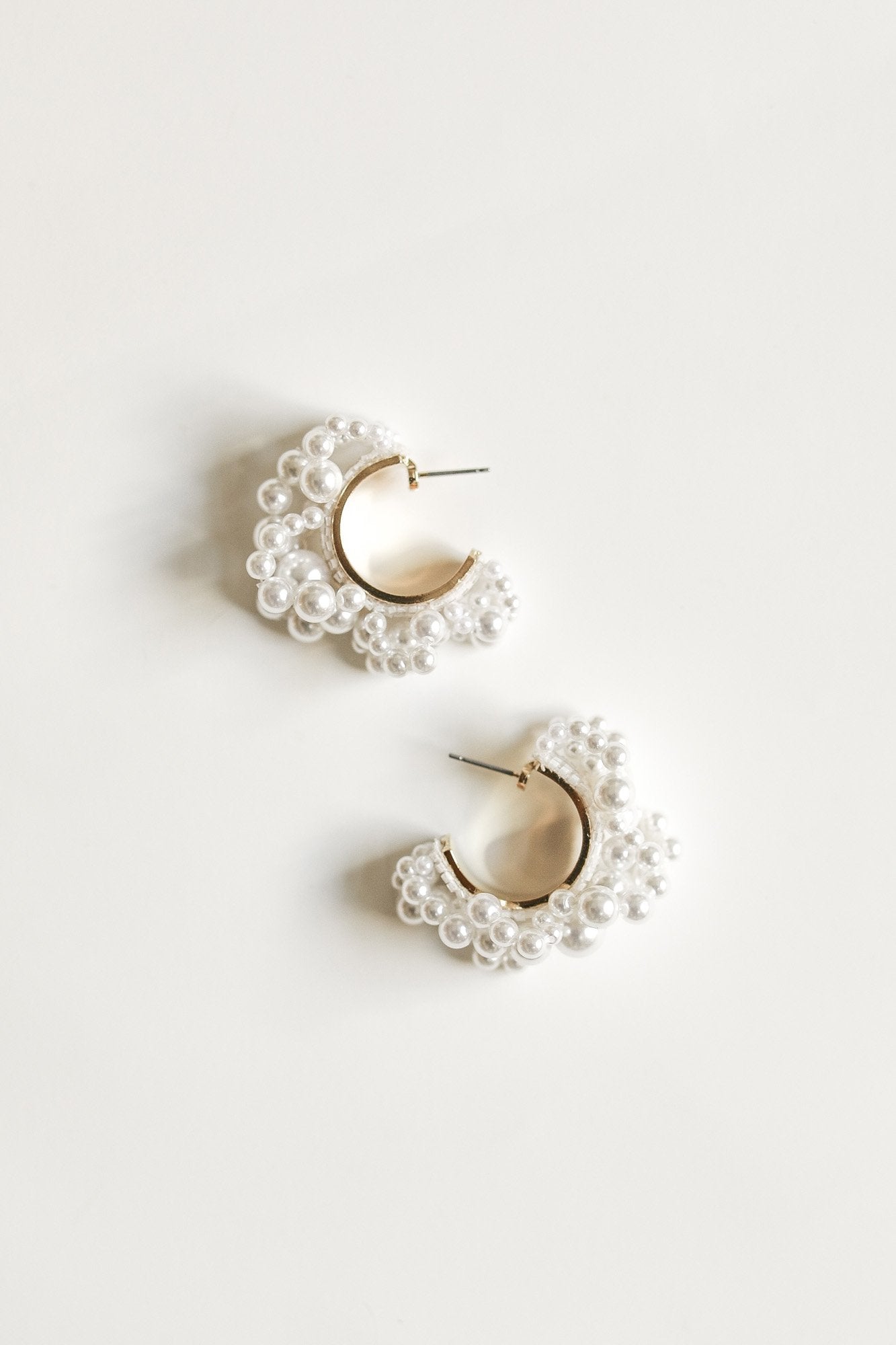 drew-pearl-hoop-earrings-abellie-bridal-earrings_53.jpg