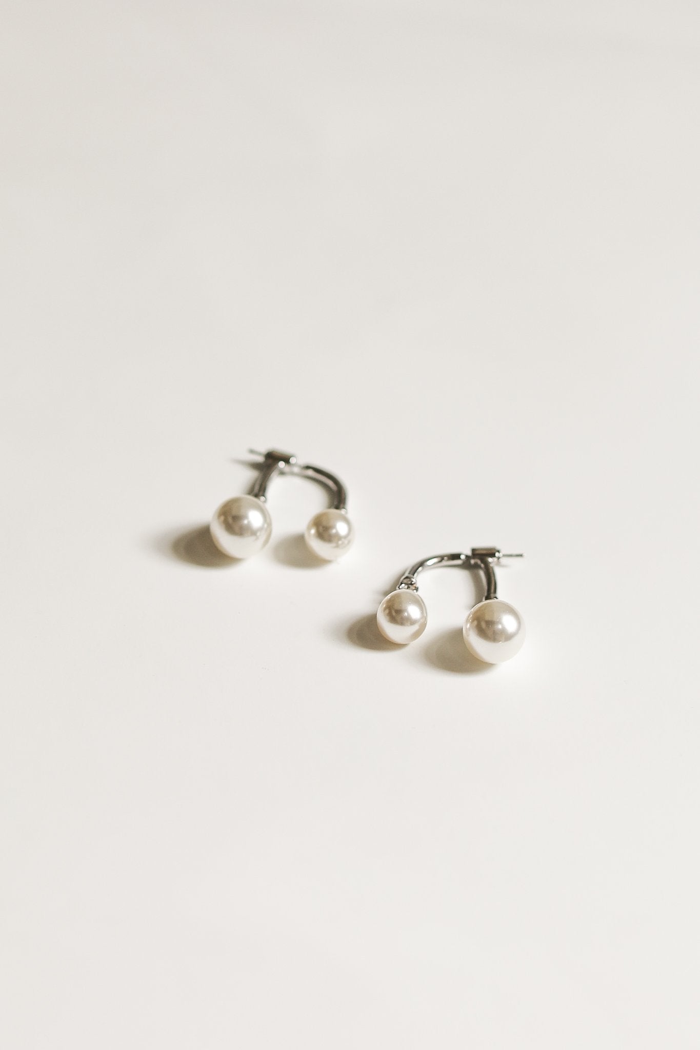 gilded-pearl-asymmetric-drop-earrings-by-abellie-250A-250A-pearls-strands-earrings-by-abellie-2.jpg