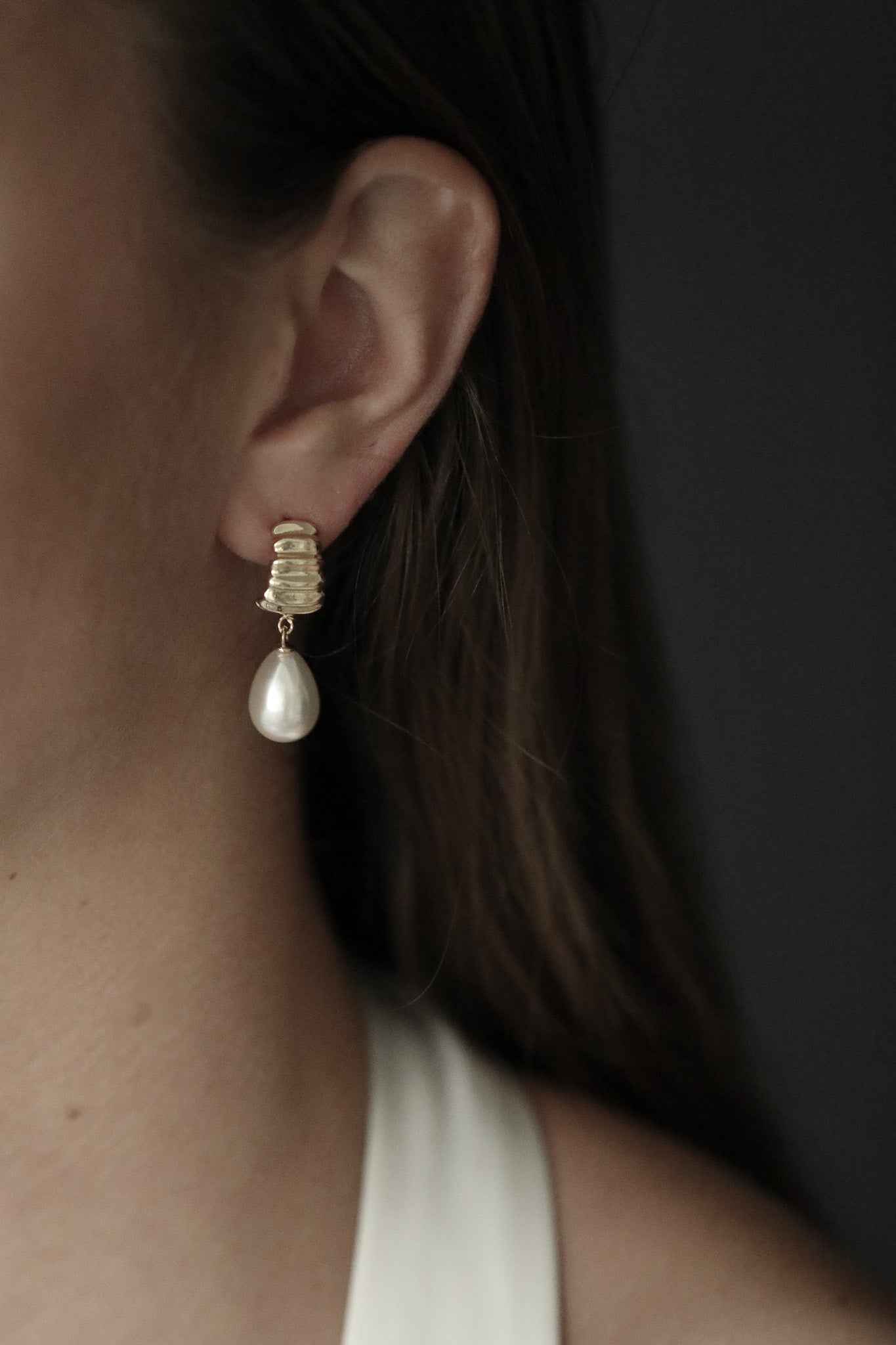 Ribbed Pearl Drop Earrings - Sale