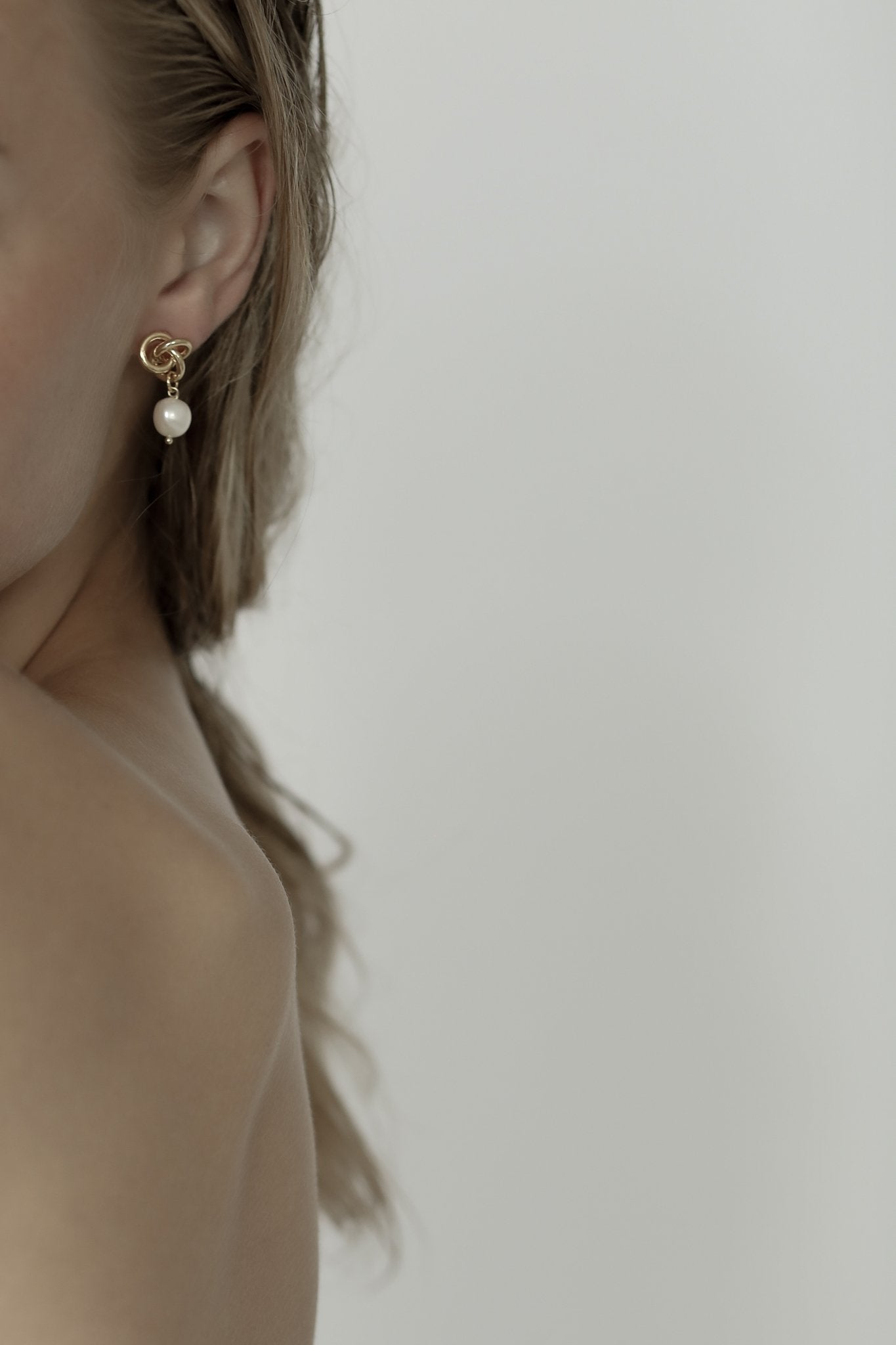Infinty Knot Baroque Drops - Sale