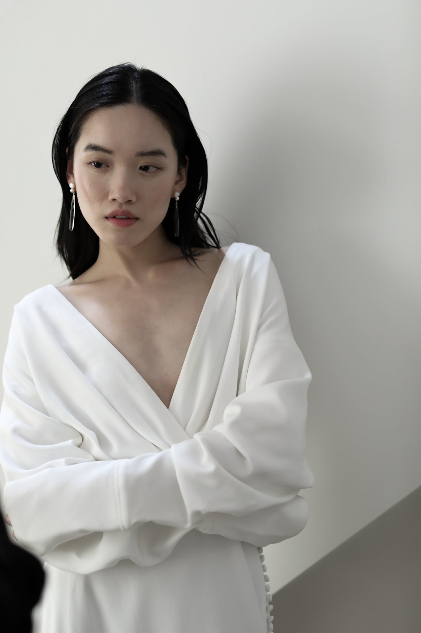 Svelte Glass x Pearl Drop Earrings
