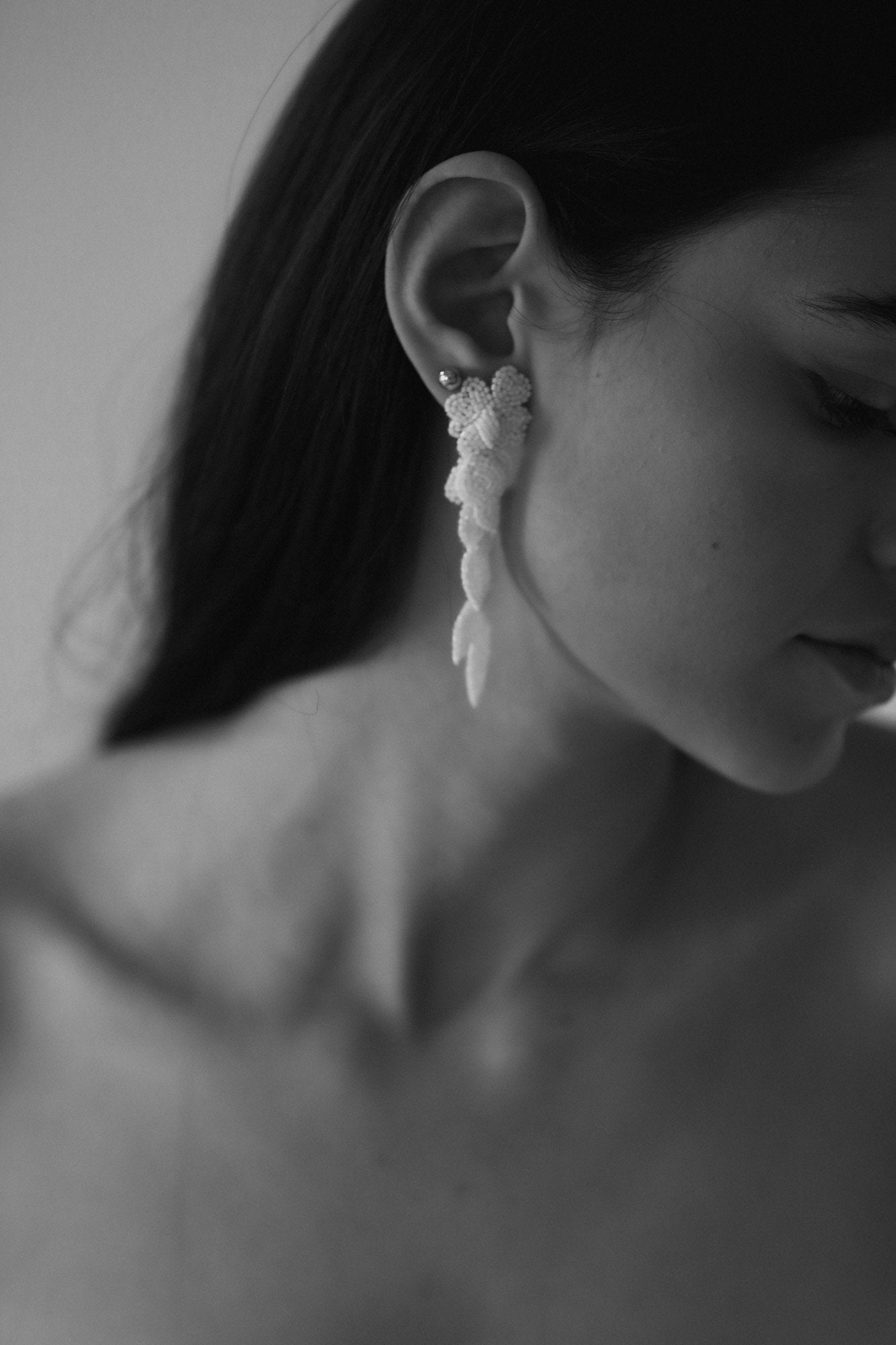 maj-tier-statement-bridal-earrings-by-abellie-14.jpg