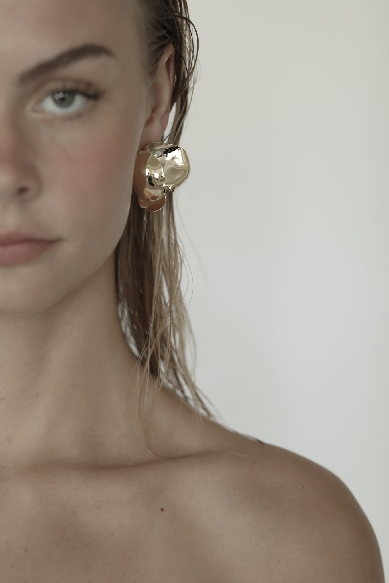 Mauve Stud - Sale