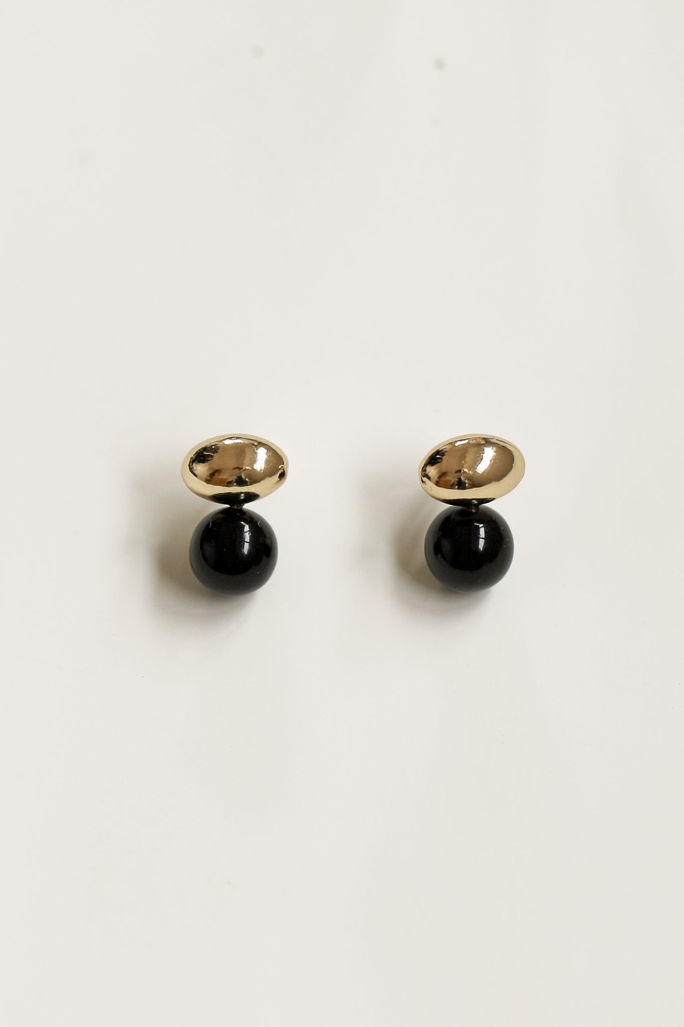 Orb x Glass Sphere Earrings - Black