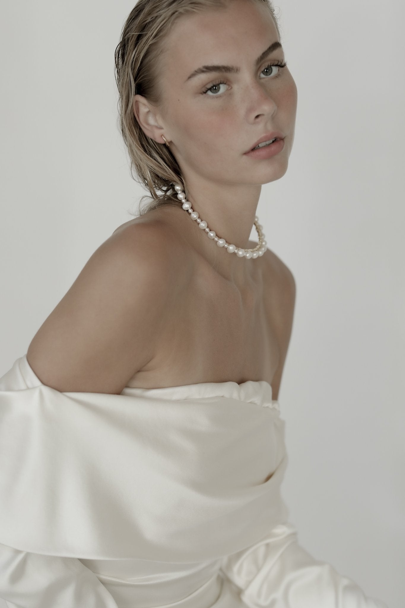 paloma-freshwater-pearl-necklace-ab-ellie-1.jpg