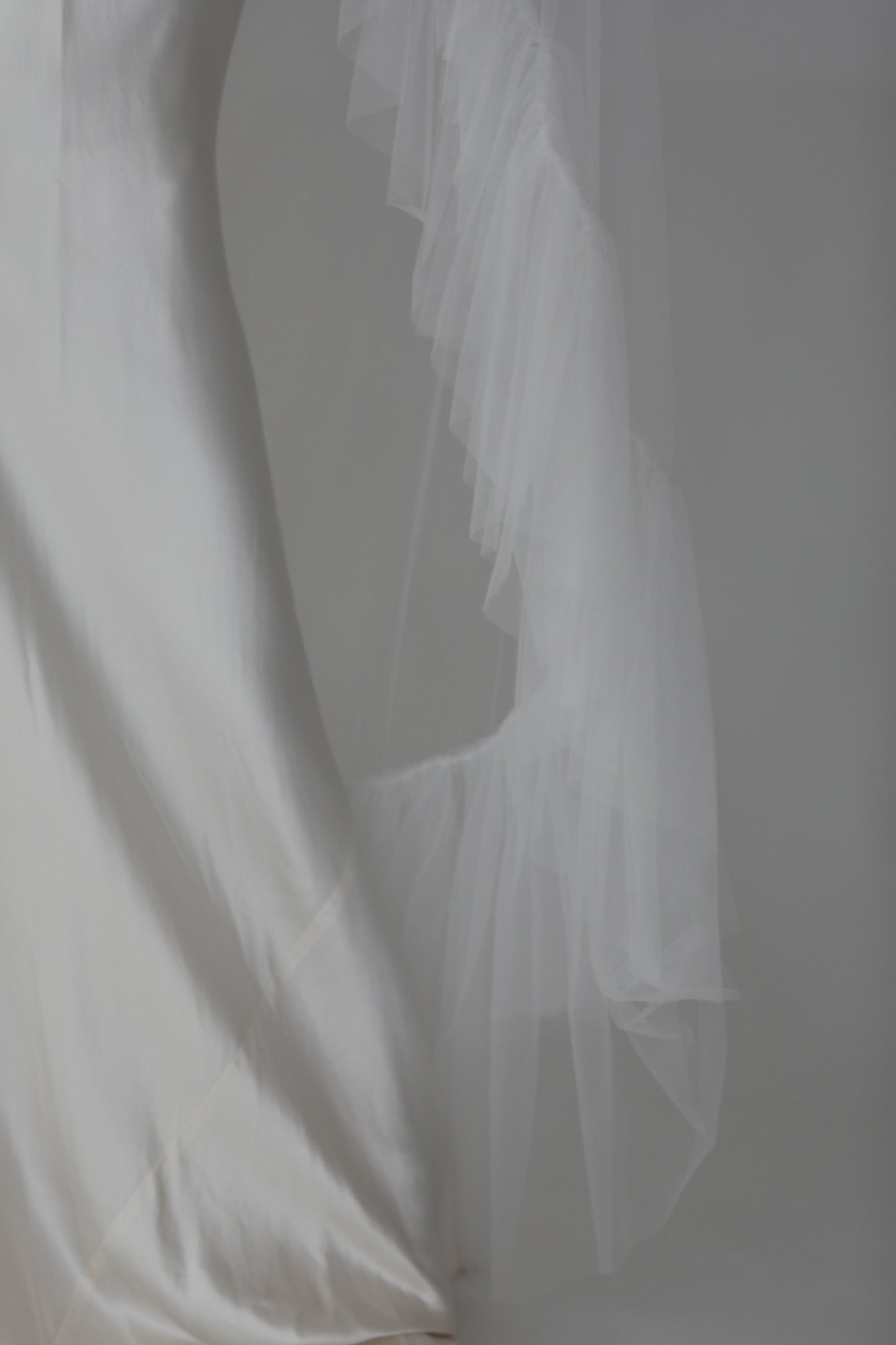 Round Tulle Tier Edge Veil - Sale