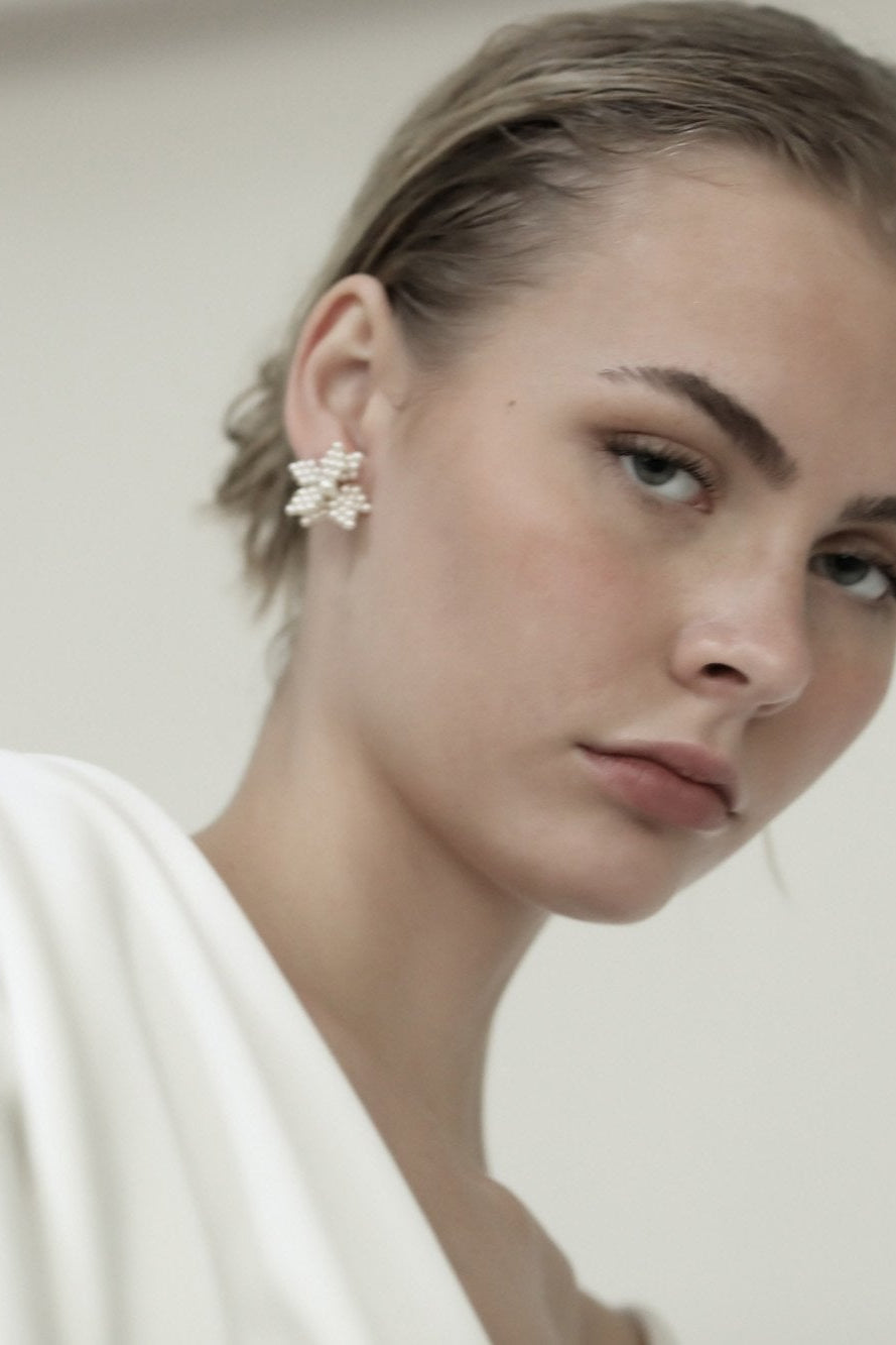 XS Hayden Pearl Studs - Sale