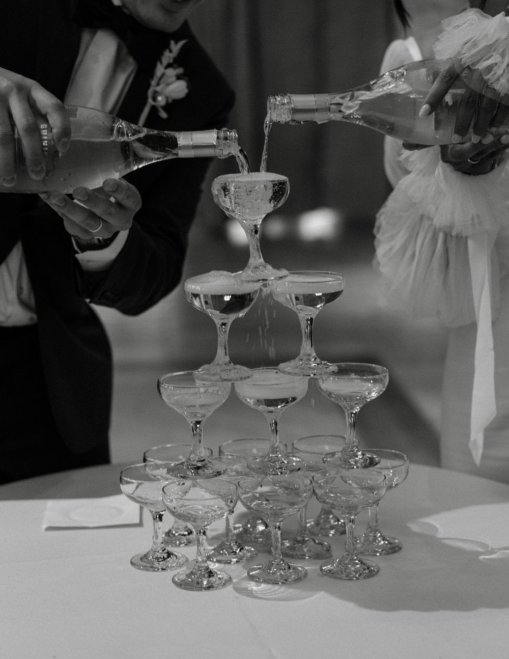 THE BEST CHAMPAGNE TOWER INSPIRATION FOR YOUR 2024 WEDDING