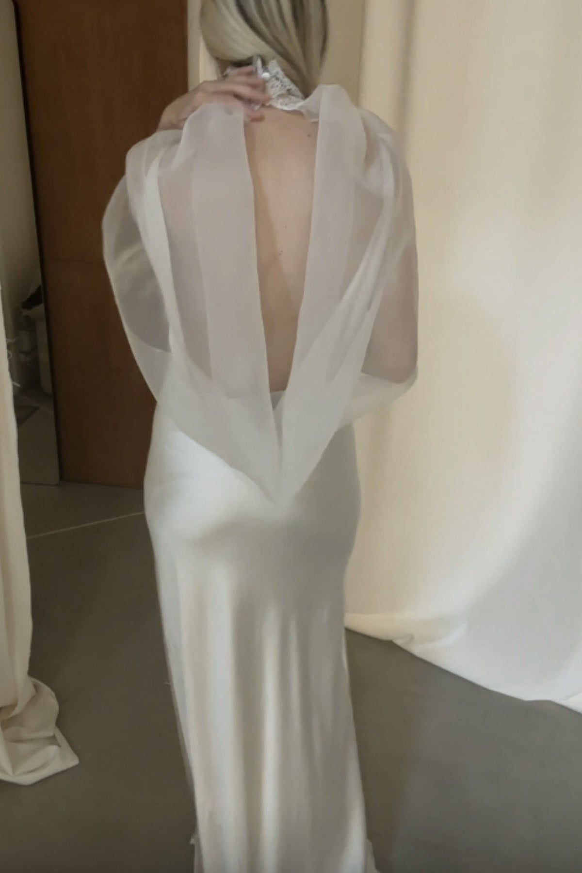 Lace Collar Organza Infinity Bridal Cape