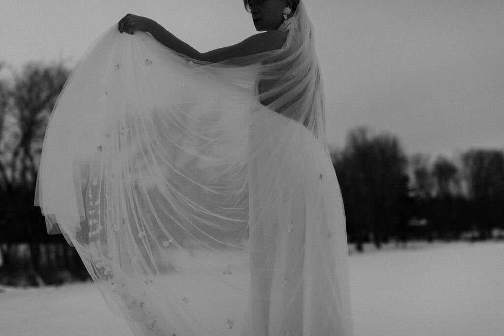 a.b.ellie_frozenlake_LRP-8.jpg