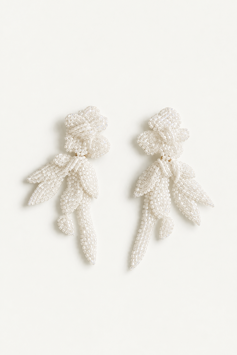 や*や様 【美品】A.B. ELLIE MARI DROPS ビーズピアス Mini Maj Beaded Floral Drop Earrings | Bridal Floral Earrings