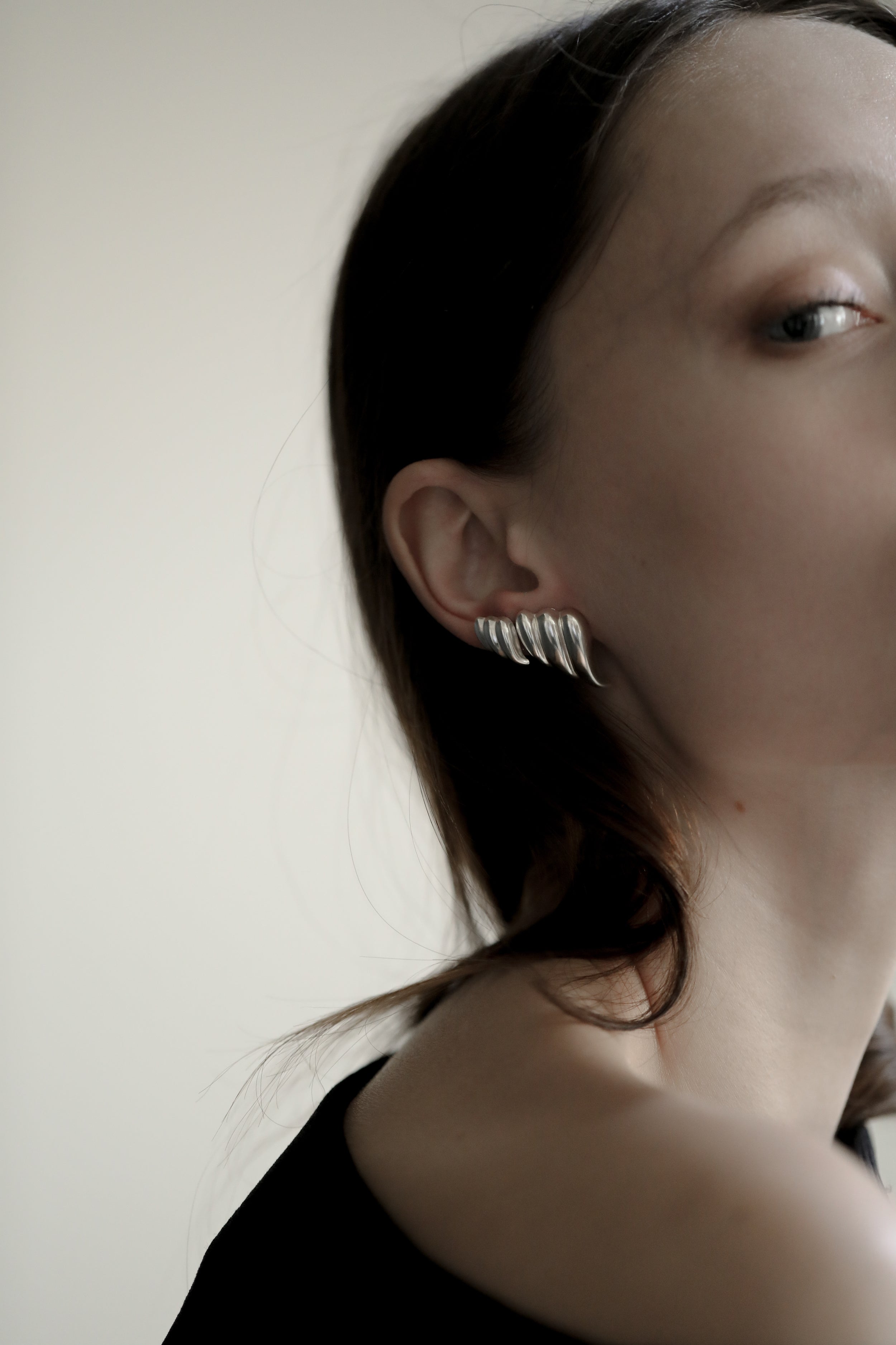 Ribbed Sculptural Stud Earring Set