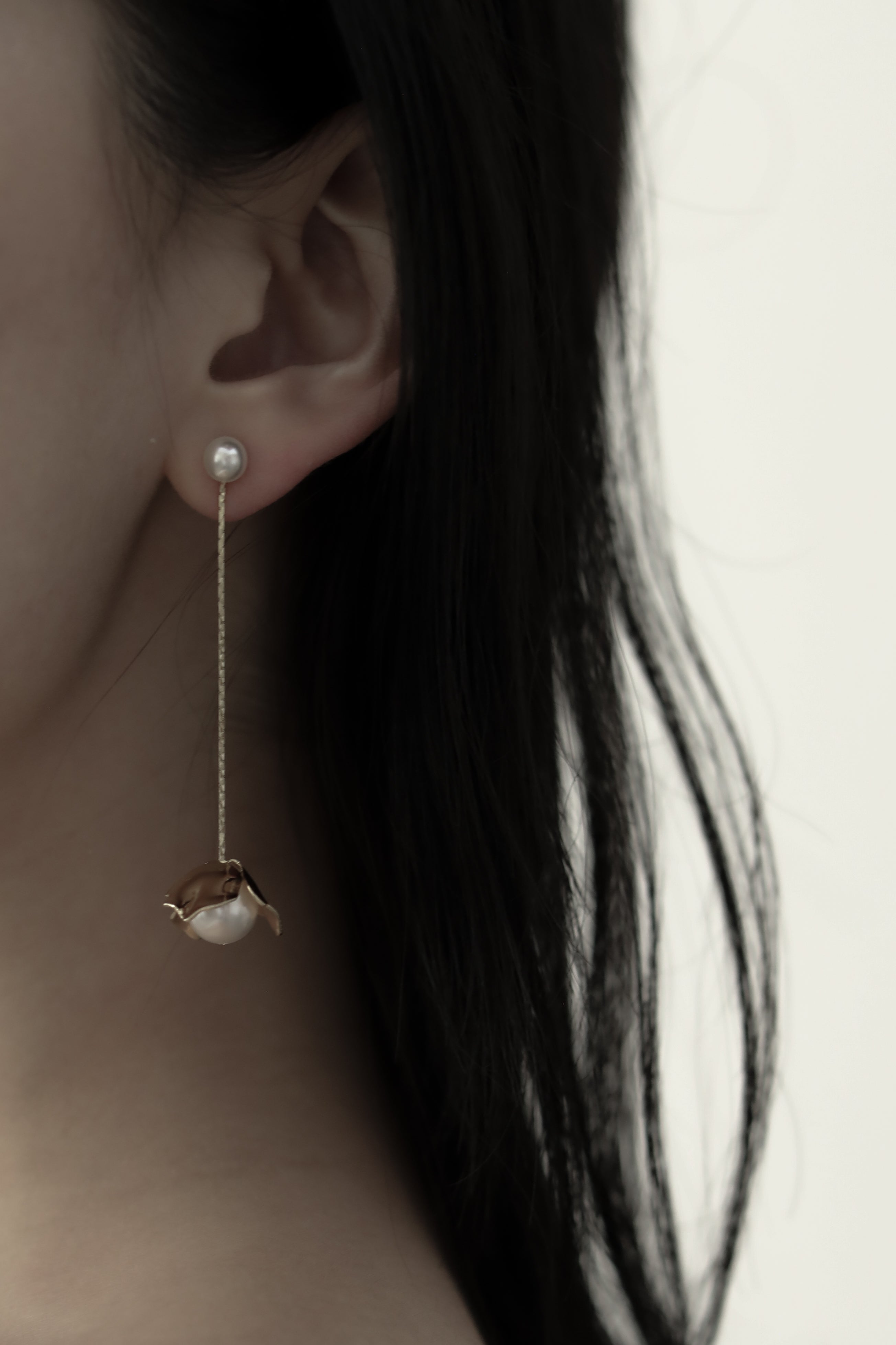 2:1 Rosali Pearl Strand Earring - Sale