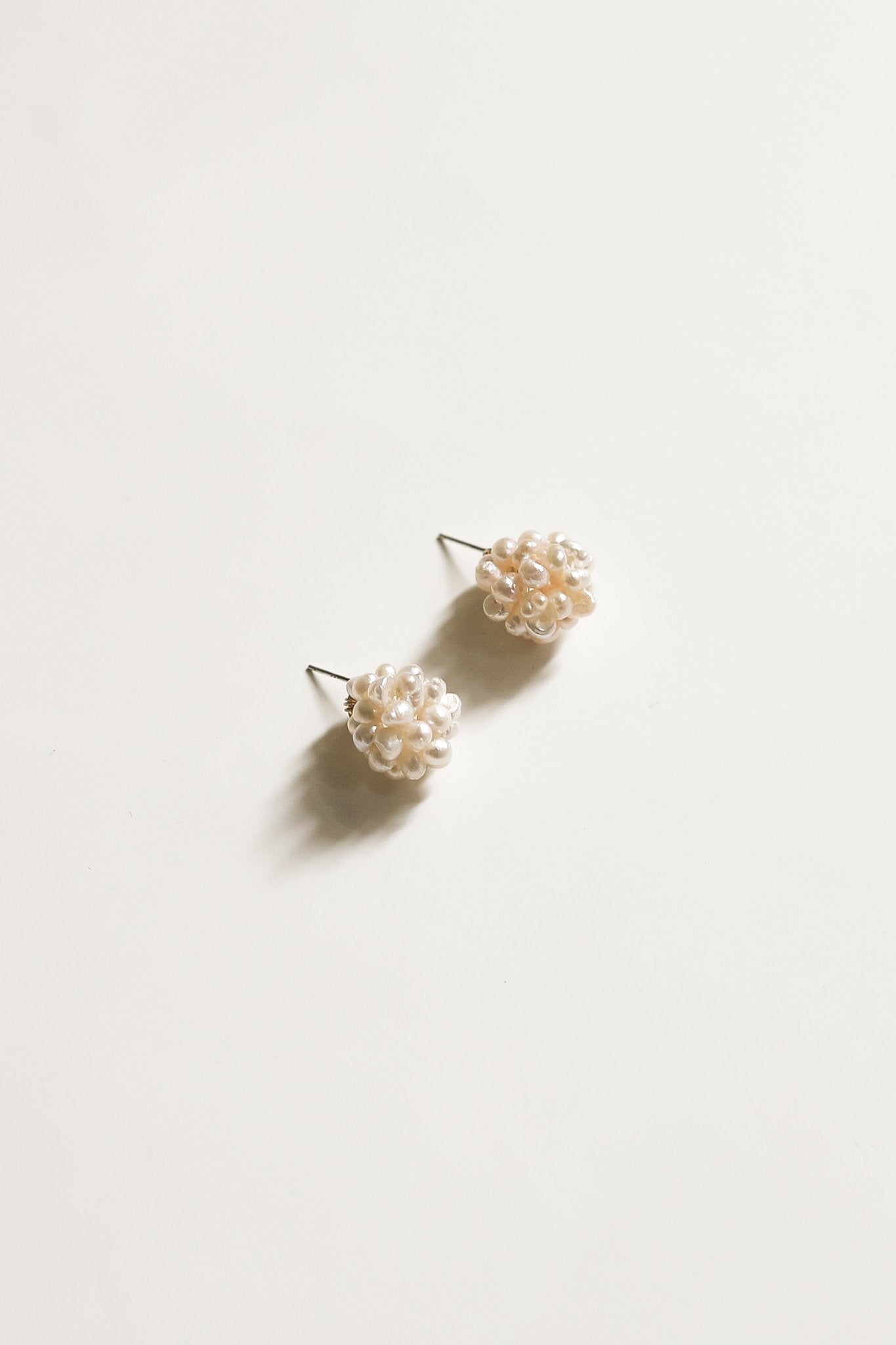 freshwater-pearl-cluster-stud-earrings-by-ab-ellie-1.jpg