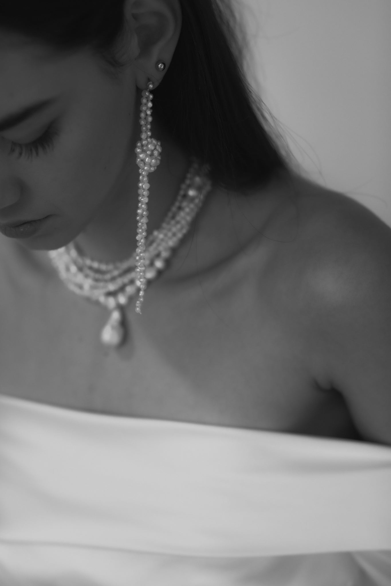 小さな結び目のある淡水真珠のストランド - セール