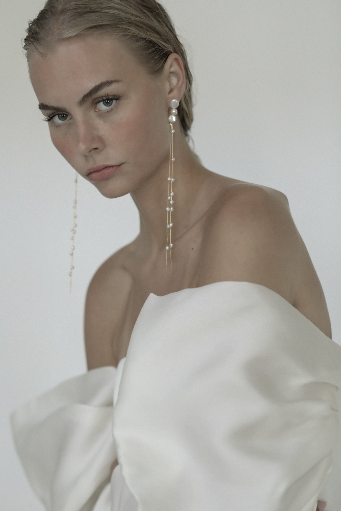 Freshwater Pearl Strand Earrings – Full