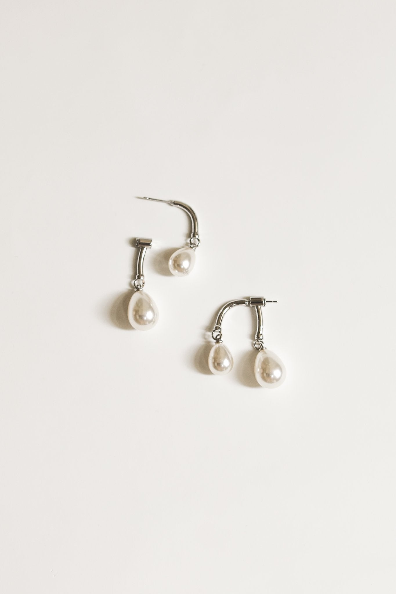 gilded-pearl-asymmetric-drop-earrings-by-abellie-250A-250A-pearls-strands-earrings-by-abellie.jpg