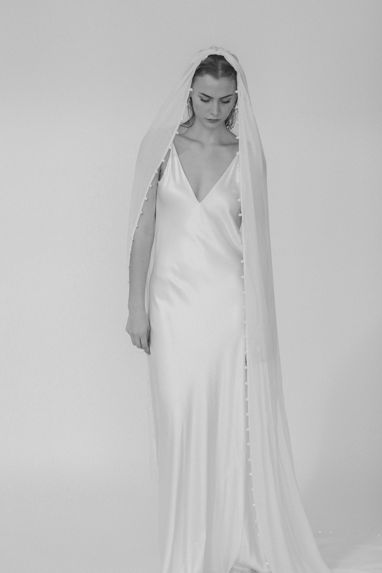 ingrid-chiffon-pearl-veil-by-abellie.jpg