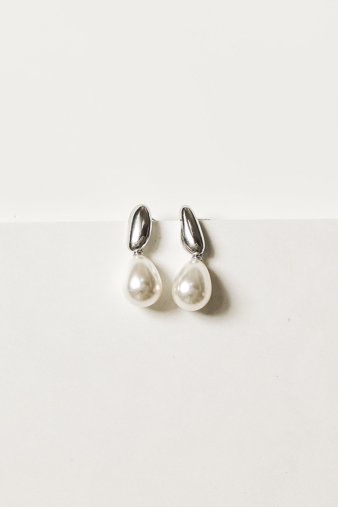 irregular-orb-pearl-drop-earrings-by-abellie-3.jpg