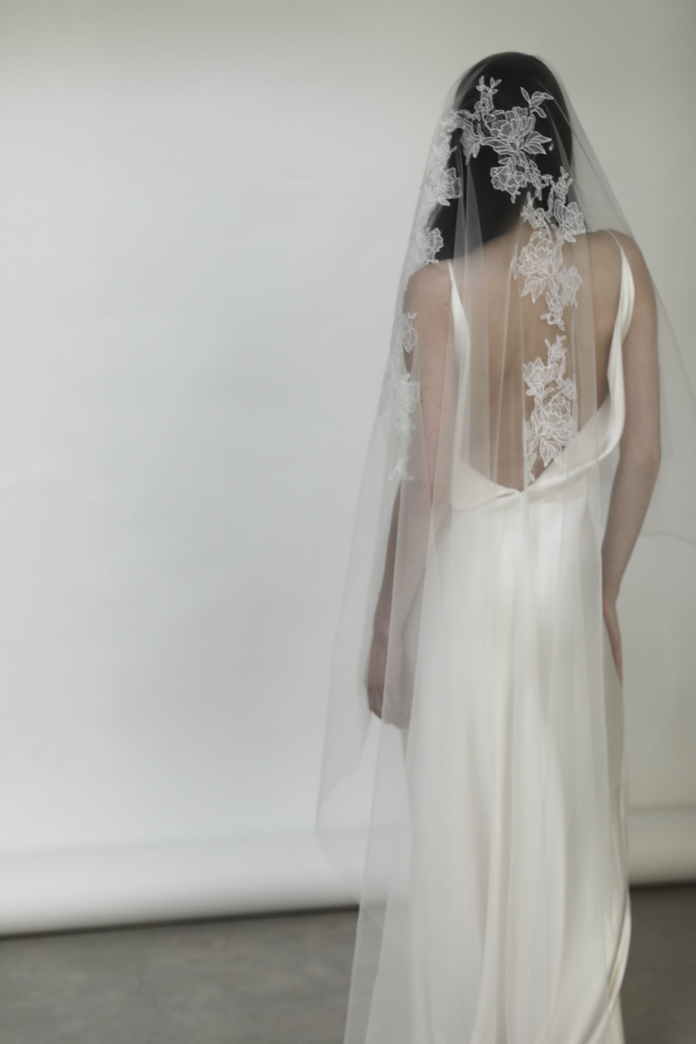 Elena Lace Drop Wedding Veil
