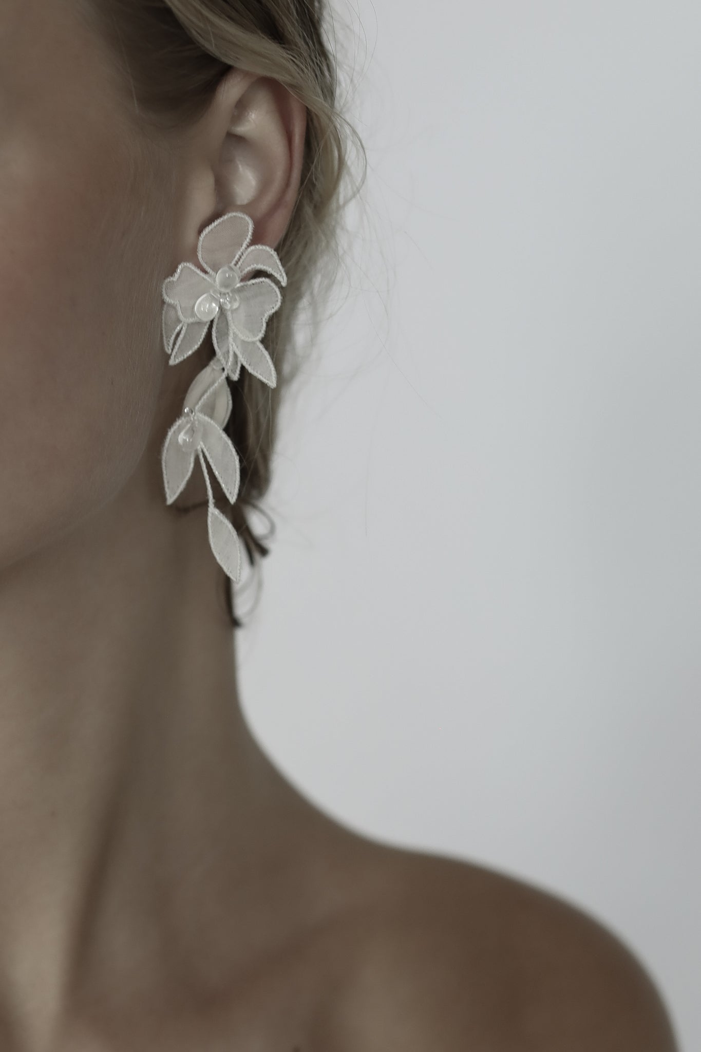 Mini Charlee Tier Earrings - Ivory