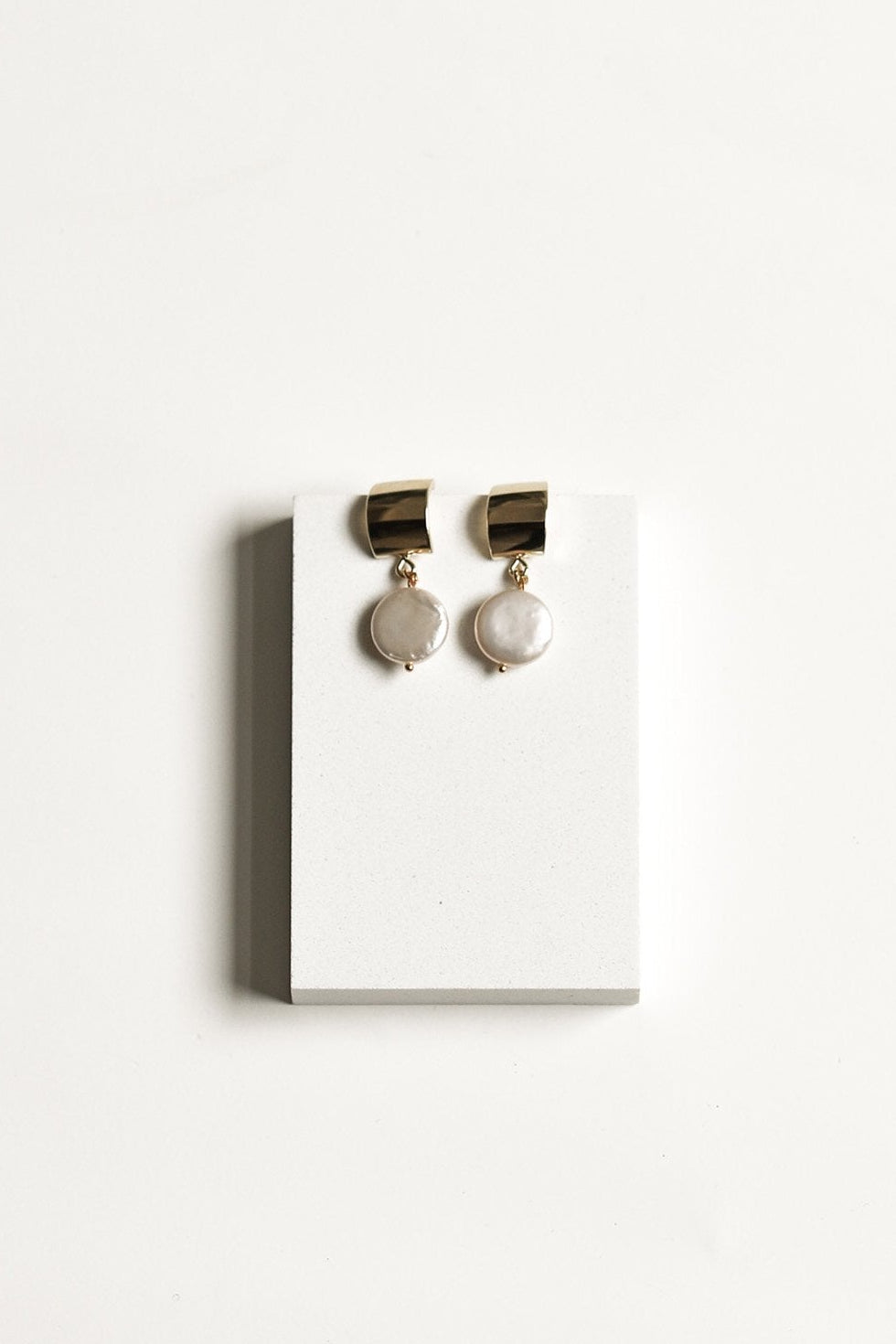 mini-pearl-drop-earrings-ab-ellie-bridal-earrings_05.jpg