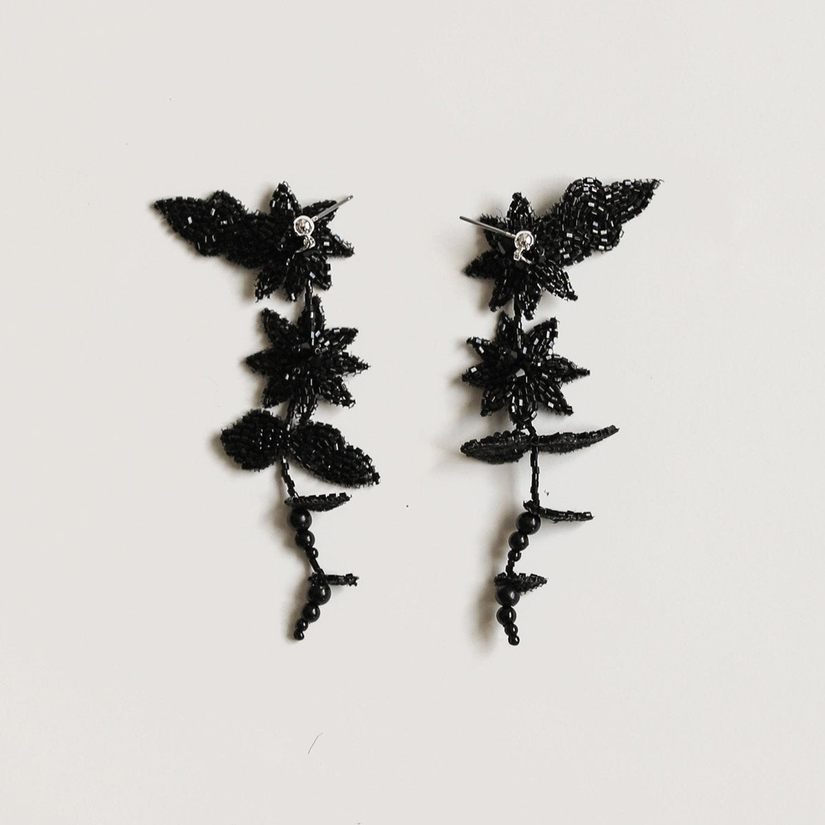 Moody Mini Mariana Strand Earrings | Fashion Strand Earrings 