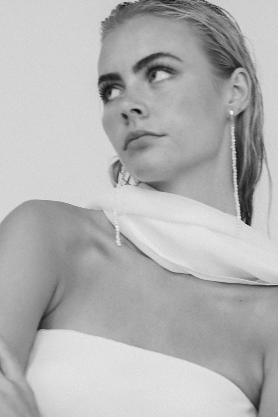 reed-pearl-strand-earring-by-abellie-07.jpg